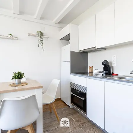 Mediterranean Way - Paradis Playa Seafront Apartment *